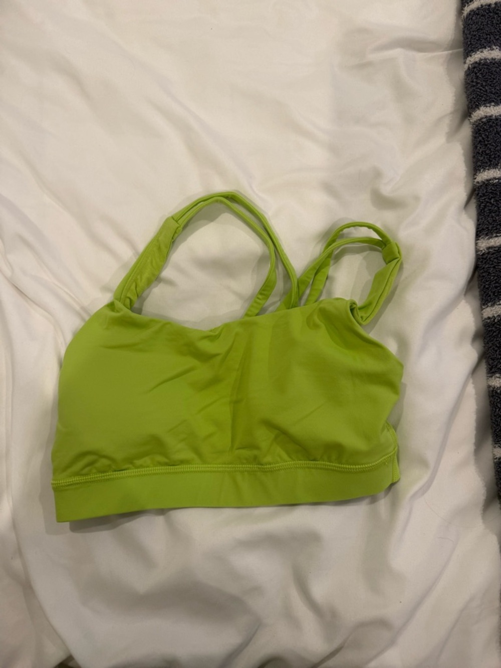 Lululemon Women's Lime Green Sports Bra
